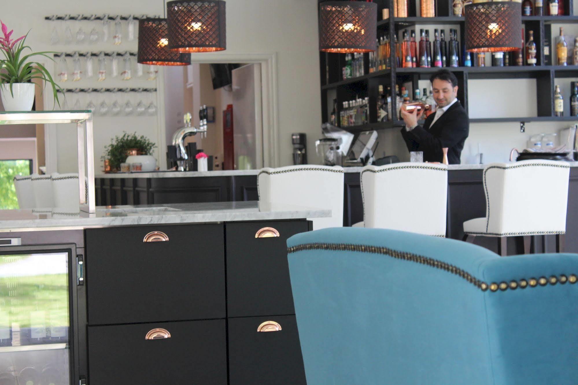 Brook Hotels Arlanda Rosersberg Exterior photo