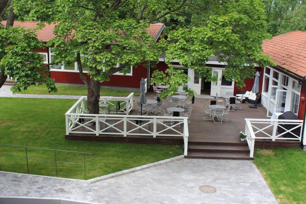 Brook Hotels Arlanda Rosersberg Exterior photo
