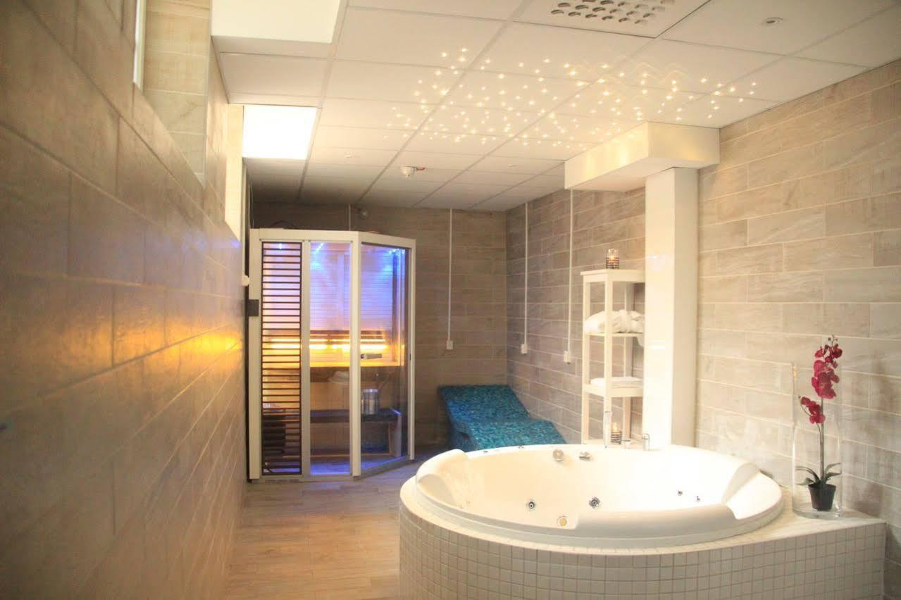 Brook Hotels Arlanda Rosersberg Exterior photo